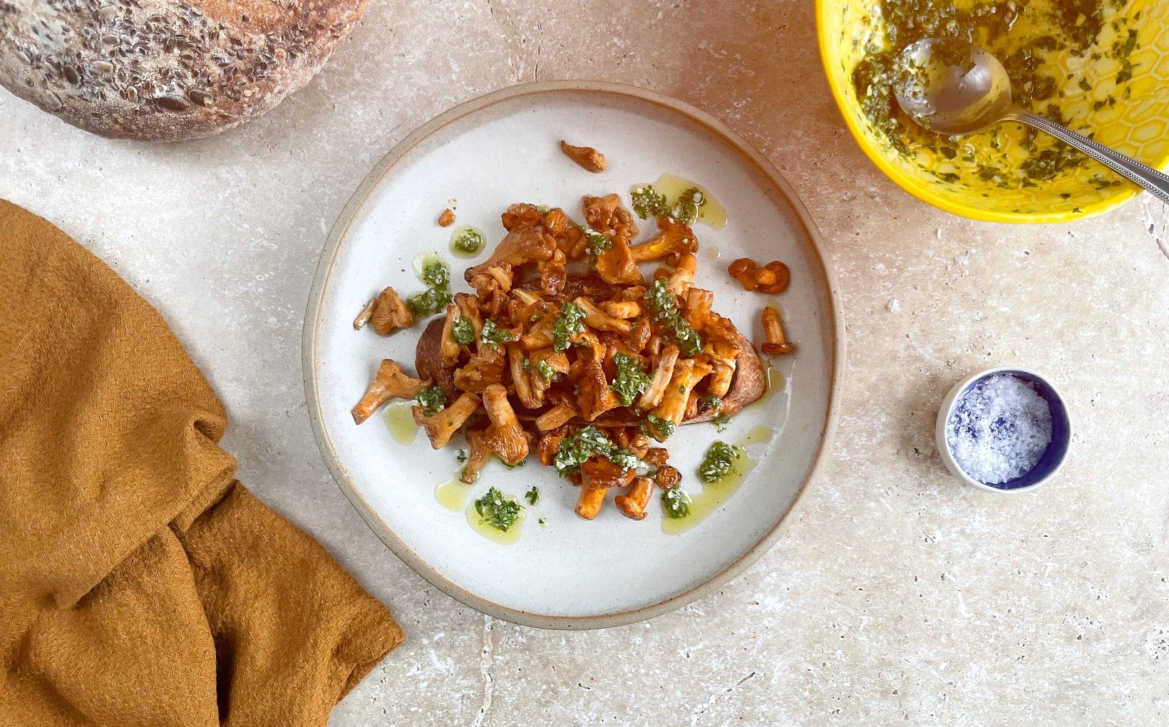 Girolles with Persillade