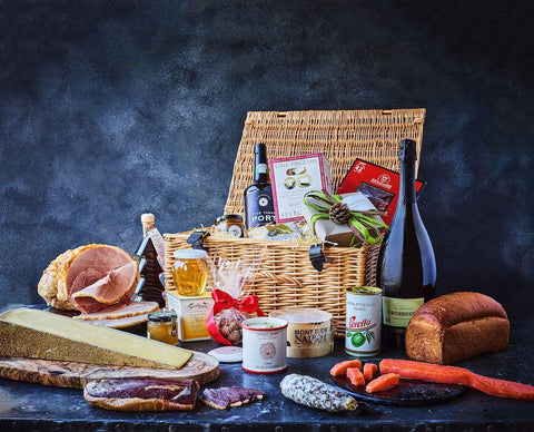 Specialist Guide to Food Hampers 