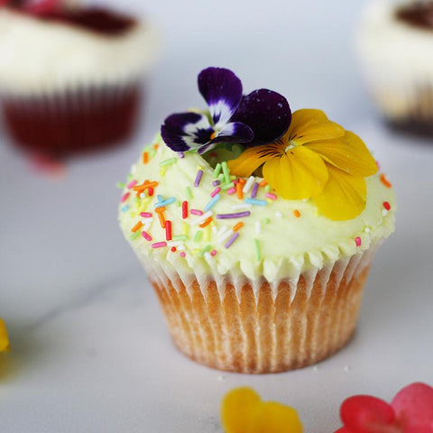 How to use edible flowers 2017-06-26 20:29:00 +0100