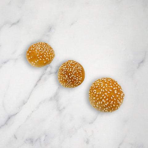 Mini Canape Sesame Burger Buns (3-4cm), from Frozen, x 50 MILLERS Millers Bespoke Bakery Ltd BAKE-SPBU-00220403-148