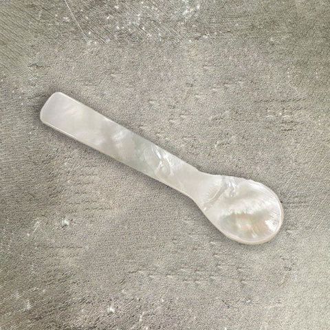 Mother of Pearl Caviar Spoon, 4 Inch Vietnam Vitracraft Co. Ltd. / NGUYEN THI HOA CAVI-CAAC-0001131-149