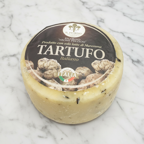 Truffle Pecorino, +/-1kg La Credenza Ltd SPCH-TRUF-02-pecorino