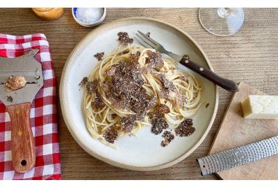 cacio e pepe with truffle 