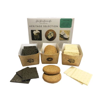 Biscuits and Crackers Cheese Selection, 430g