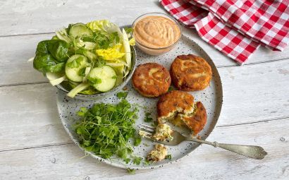 Smoked Cod’s Roe Fishcakes with Spicy Mayo 