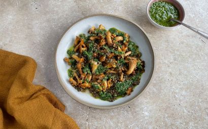 Girolles with Puy Lentils and Green Sauce 