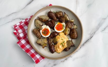  Jerusalem Artichokes with Soft Eggs and Roasted Garlic Mayonnaise 