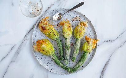 Stuffed Courgette Flowers with Chilli Honey 