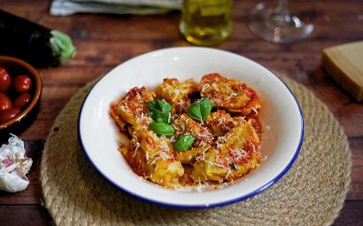 Aubergine Parmigiana Tortelloni with an Italian tomato sauce