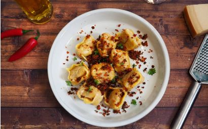 Italian Sausage & Ricotta Tortelloni with a 'Nduja crumb 